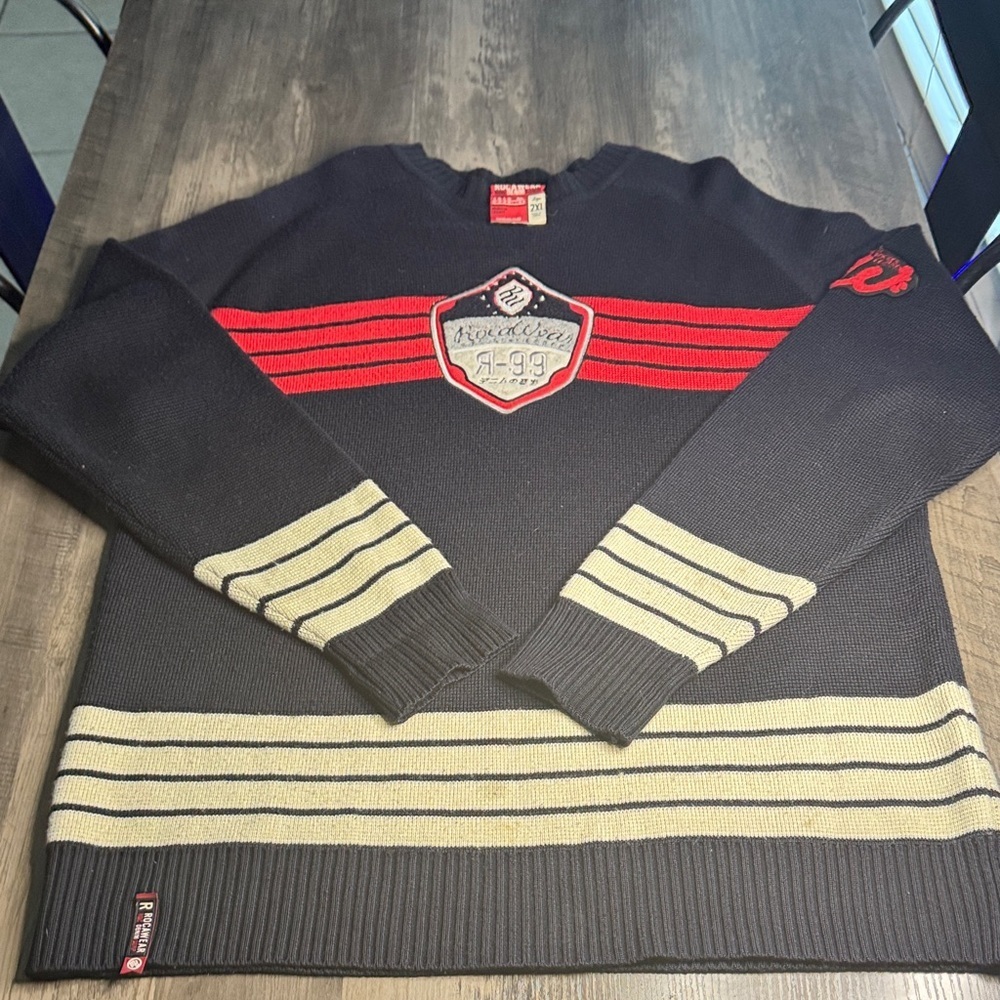 Vintage 90s Rocawear Black and Red Crewneck Sweater